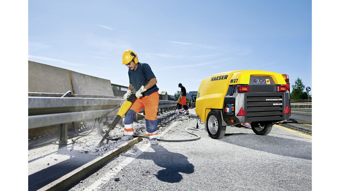 Mobilair M27 construction site