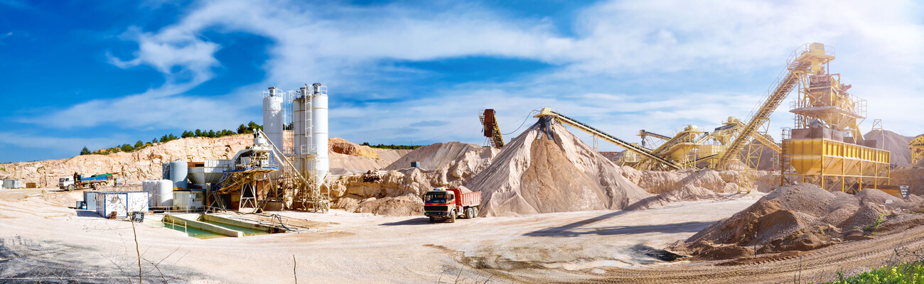 Air compressor in use in the mining sector – Reliable KAESER KOMPRESSOREN technology for demanding underground applications.