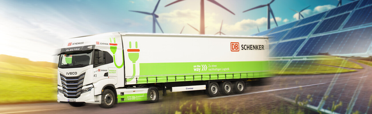 Sustainable compressed air supply – KAESER Kompressoren on the road to climate-friendly production and factory logistics with photovoltaic power and an electric HGV.